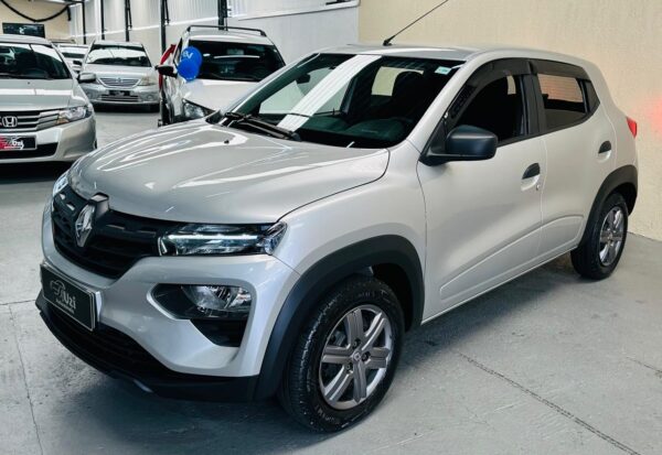 Renault Kwid Zen 2023 Único Dono Apenas 33.000 km - Image 4