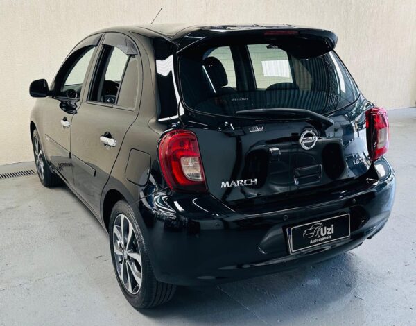 Nissan March Sl 1.6 flex 2015 Completo - Image 12