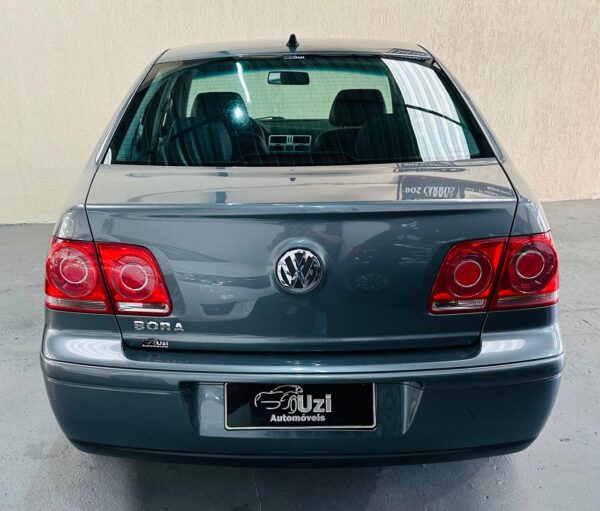 Vw Bora 2.0 2011 Automático apenas 139.000 km - Image 10