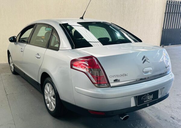 Citroen C4 Pallas GLX 2.0 flex 2012 Automático - Image 11