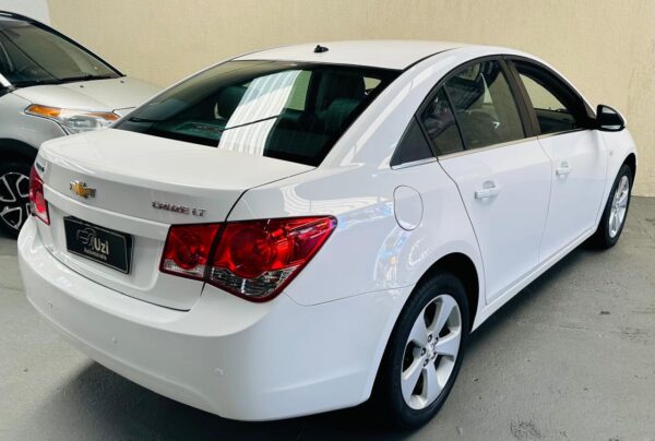 Chevrolet Cruze Sedan Lt 1.8 2014 Automático - Image 13