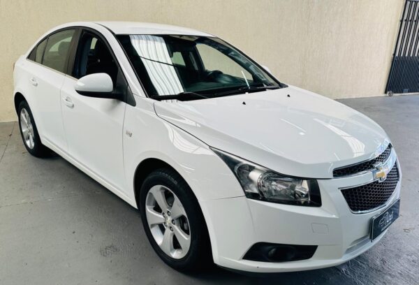Chevrolet Cruze Sedan Lt 1.8 2014 Automático - Image 3