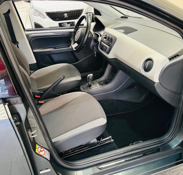 Volkswagen Up Move 1.0 I-motion 2016 Automatizado - Image 8