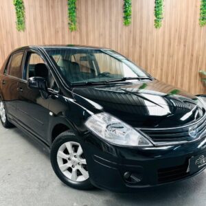 Nissan Tiida Sedan 1.8 16V Flex Fuel 4P Aut. 2013